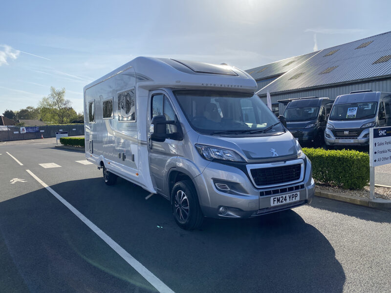 Auto-Sleepers Broadway FB