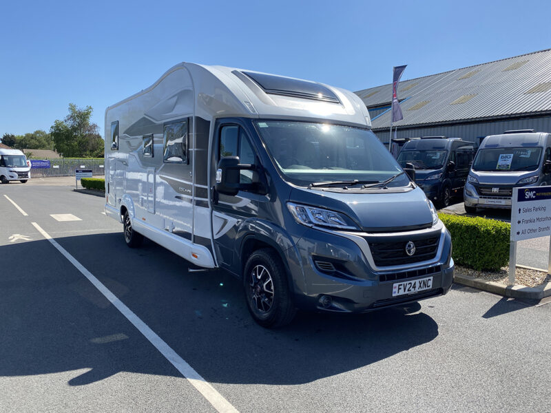 Swift Escape 694