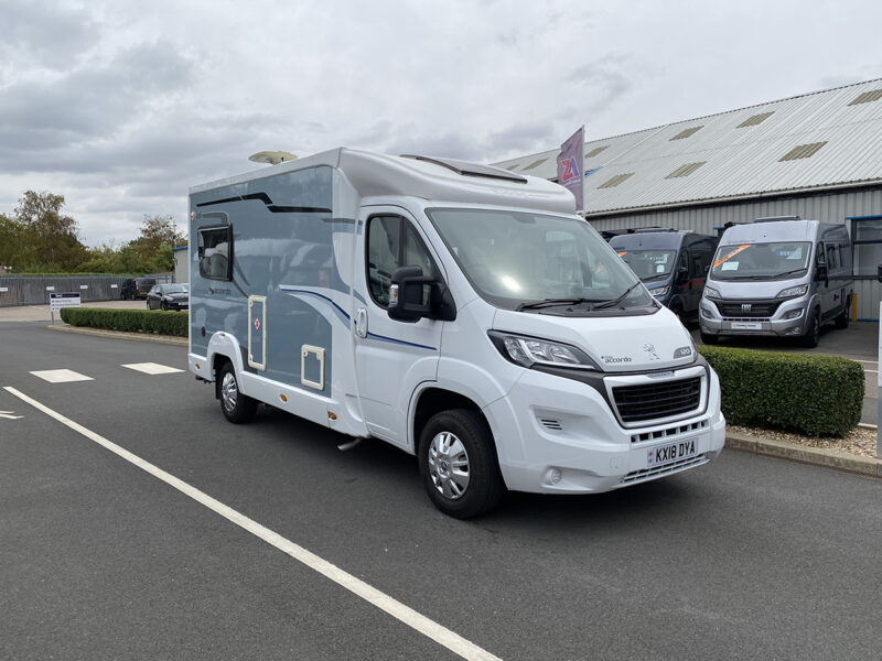 Elddis Accordo 120