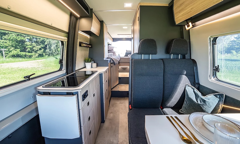 Yucon Interior Image 2027